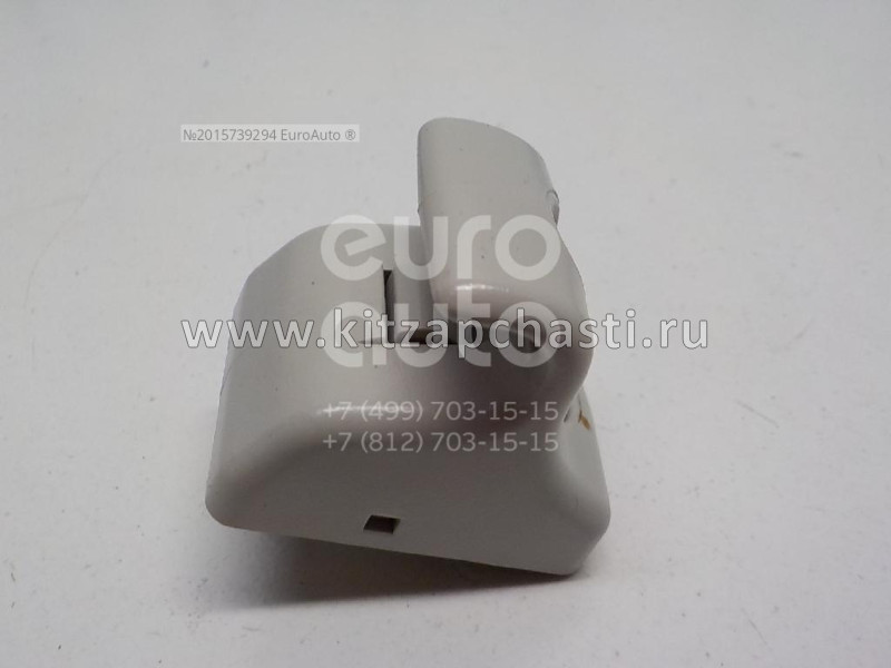 Клипса солнцезащитного козырька TANK 500 8204121XKR02A
